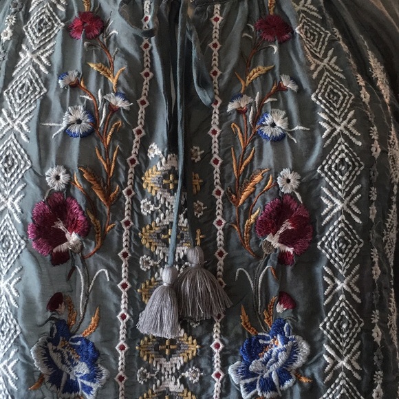 Johnny Was Angelique Peasant Blouse - Picture 4 of 6